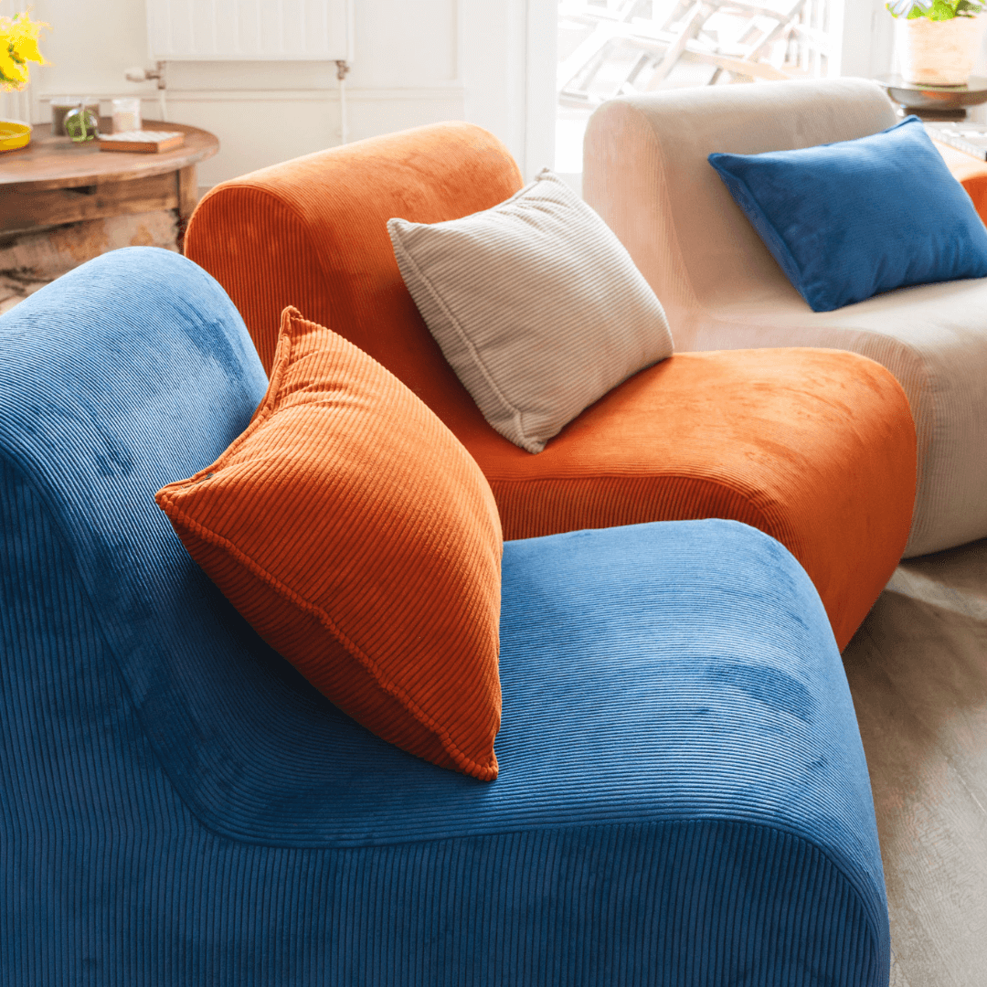 Very bleu lounge chair