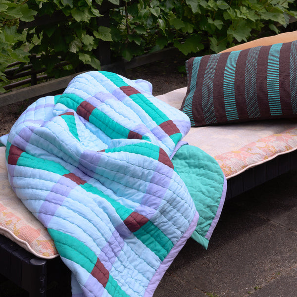 Tento striped quilt 
