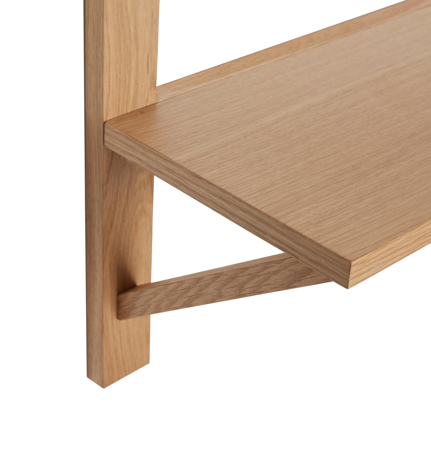 Triach wall shelf