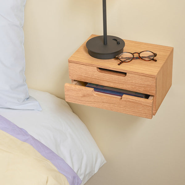 Table de chevet en bois naturel AtHand