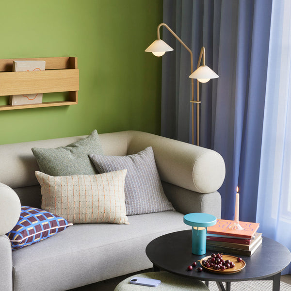 Gap magazine rack
