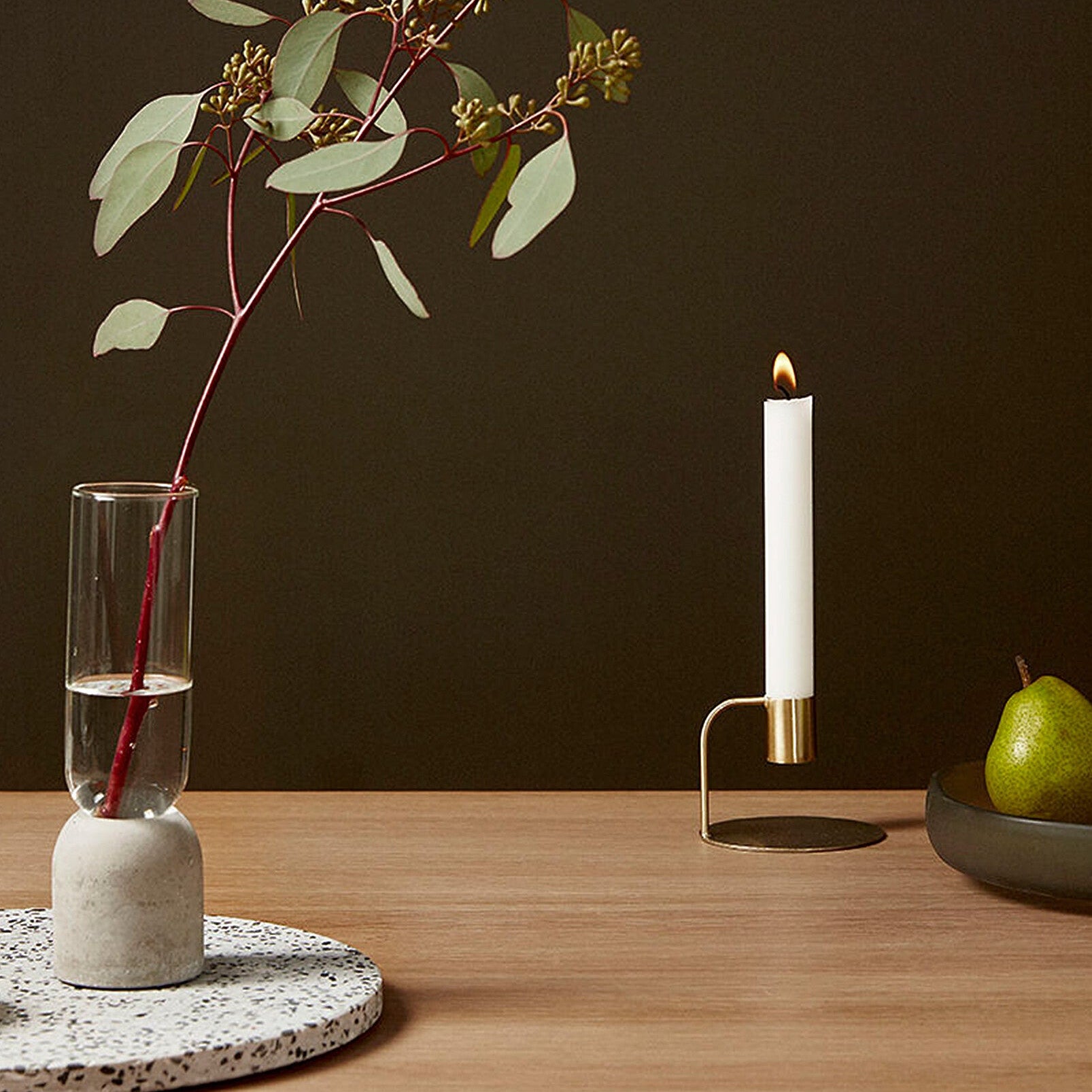 Curve candleholder
