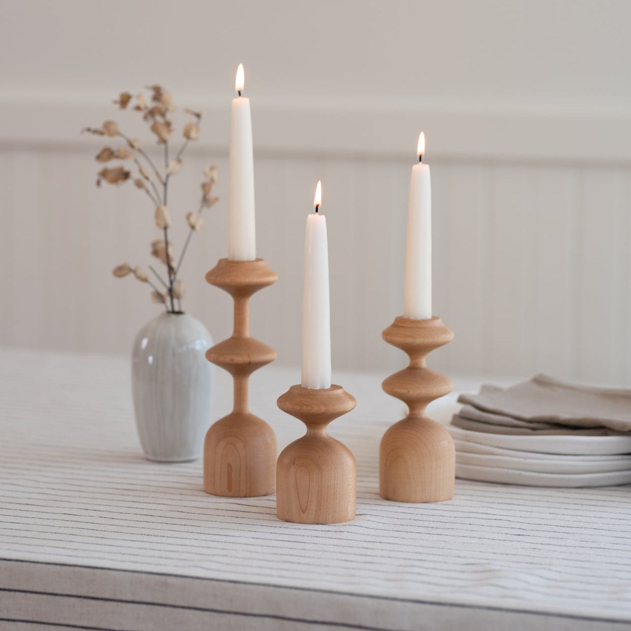 Ensemble Gisèle – 3 bougeoirs en bois