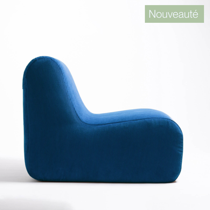 Very bleu lounge chair