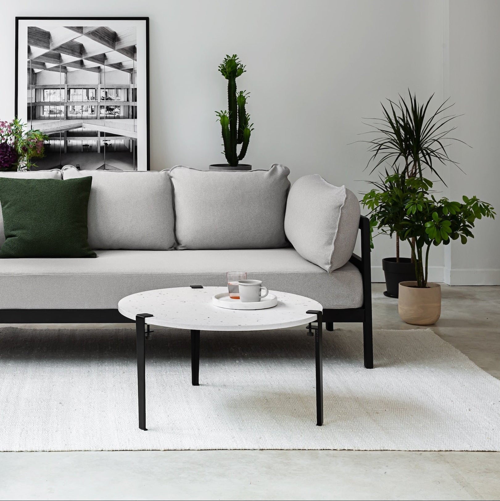 Table basse ronde TIPTOE - plastique recyclé