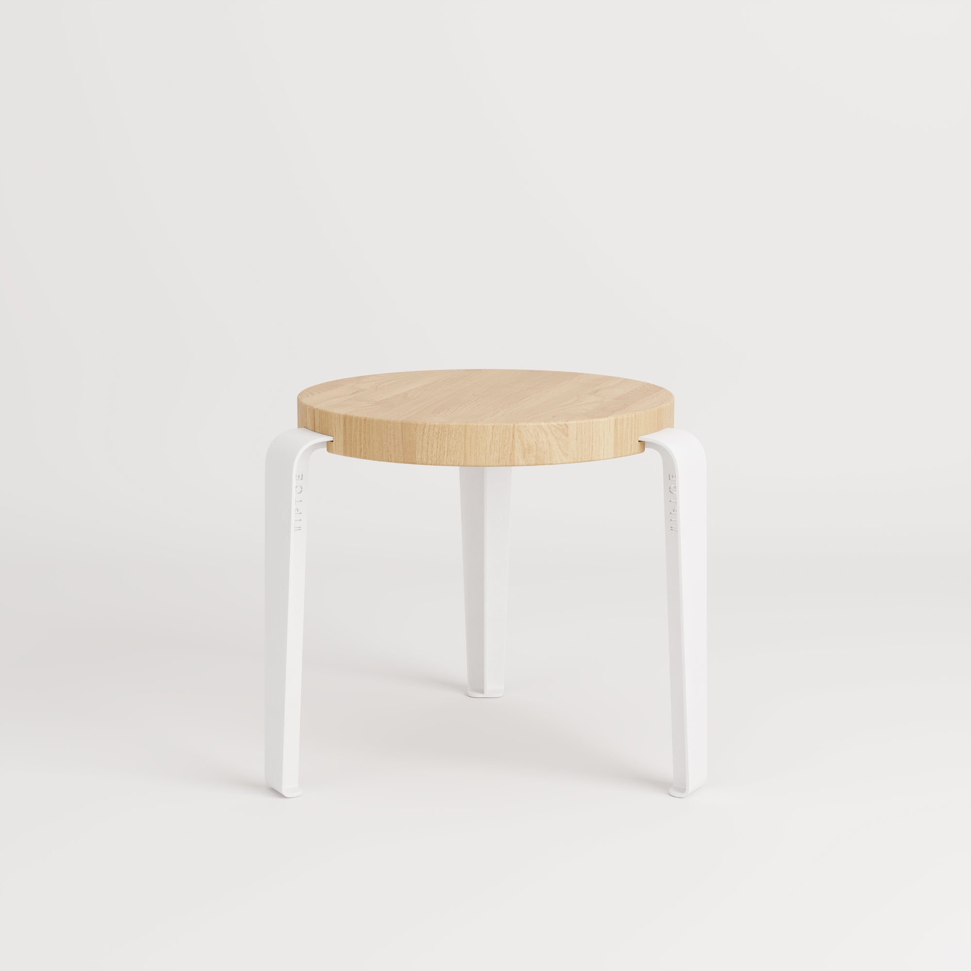 Tabouret enfant MINI LOU – bois éco–certifié