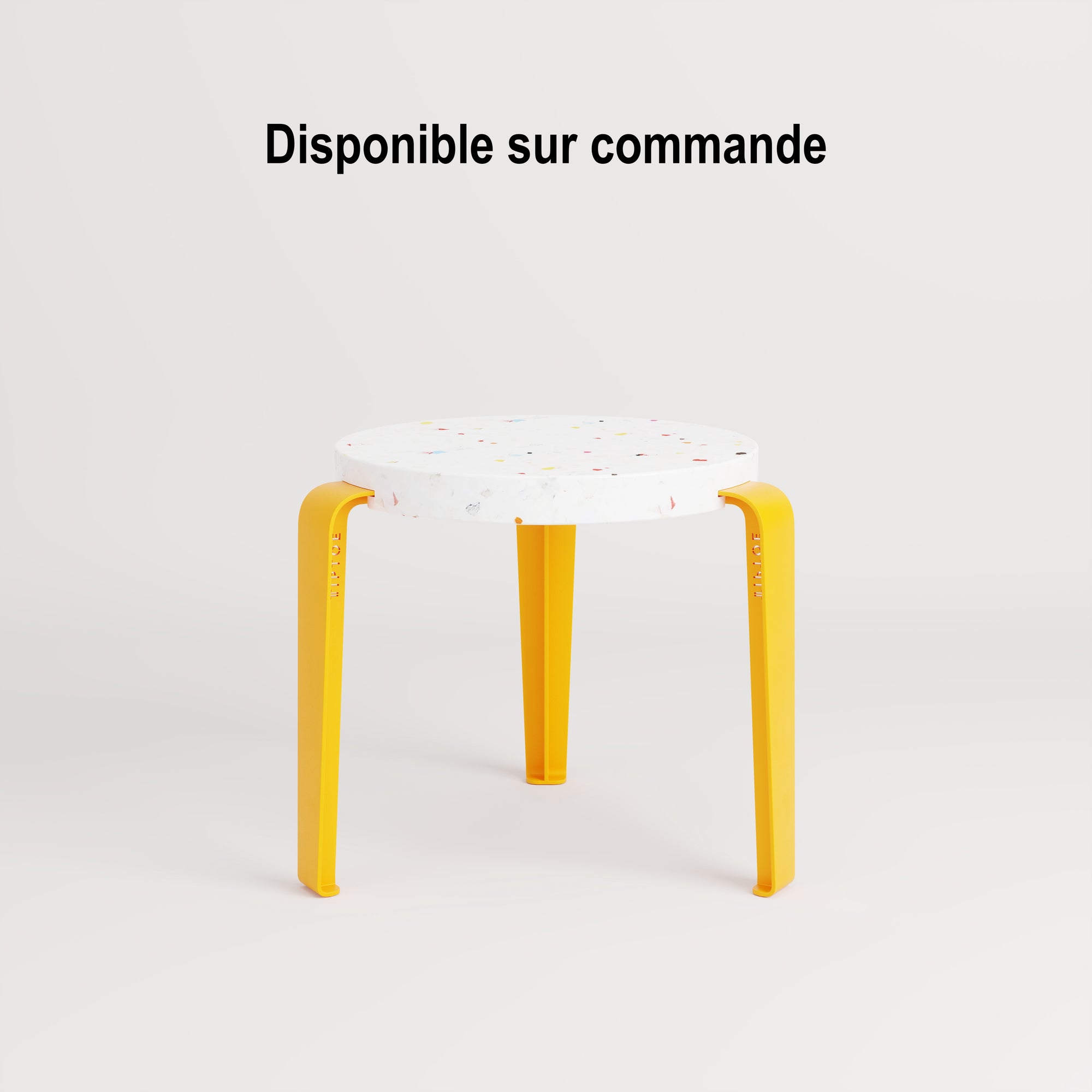 Tabouret enfant MINI LOU – plastique recyclé