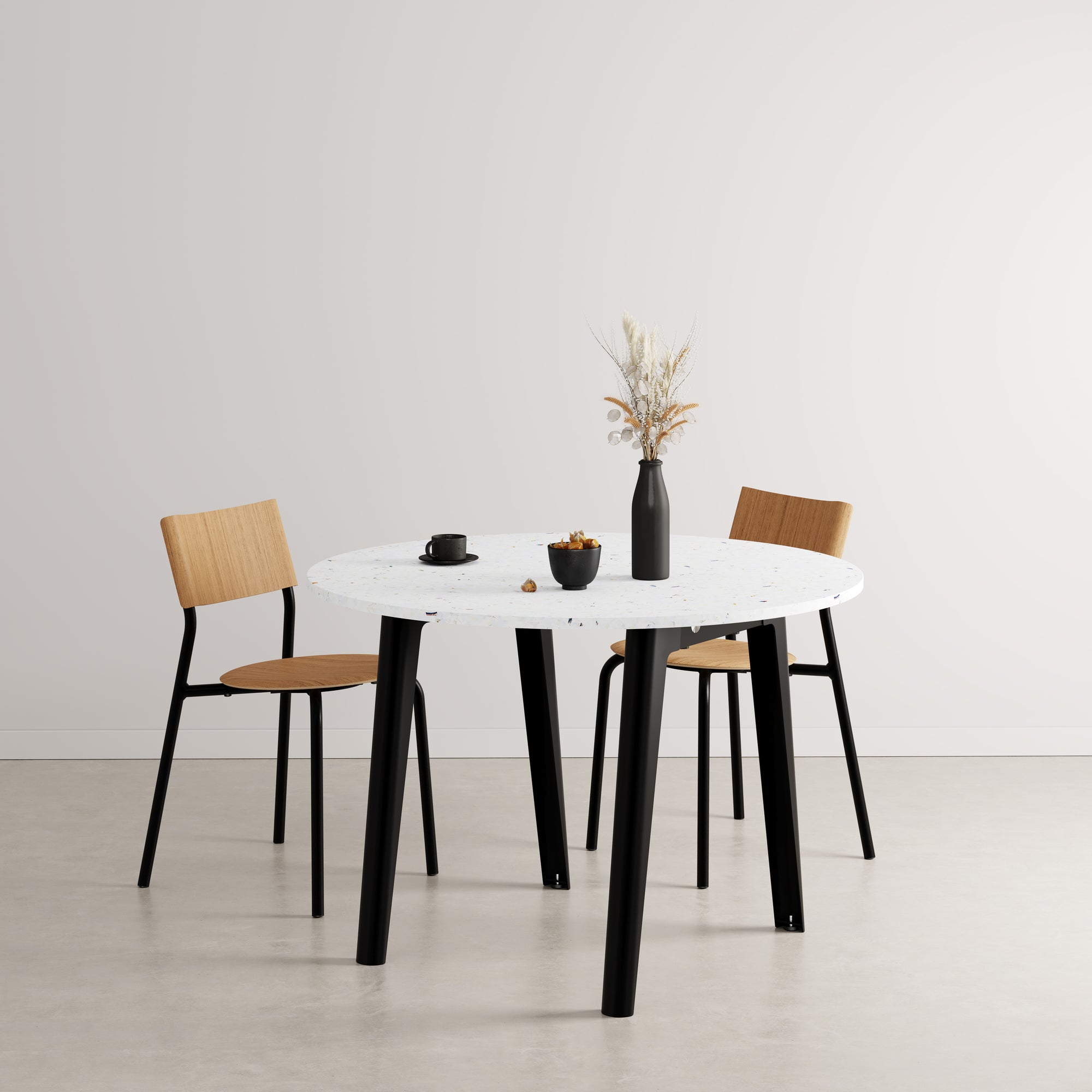 NEW MODERN round table – Venezia recycled plastic – Ø 108cm