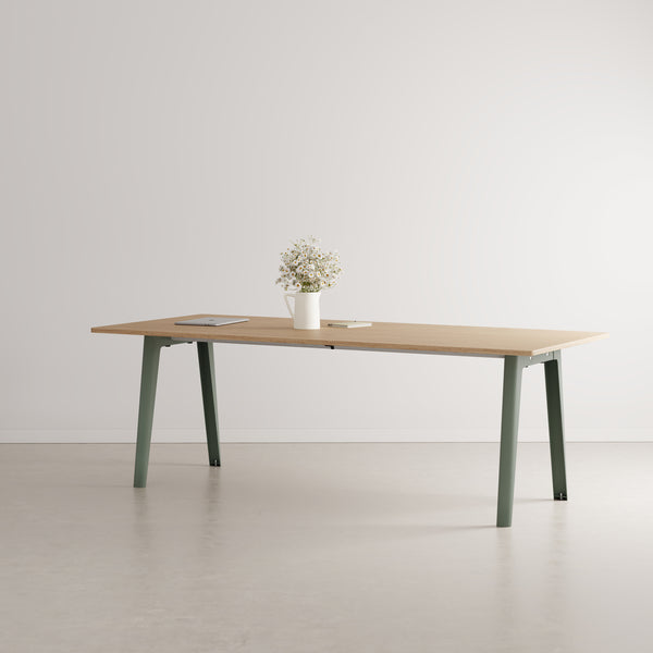 Table de réunion NEW MODERN – bois éco–certifié
