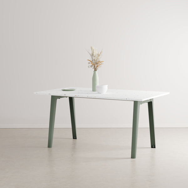 NEW MODERN dining table – recycled plastic 