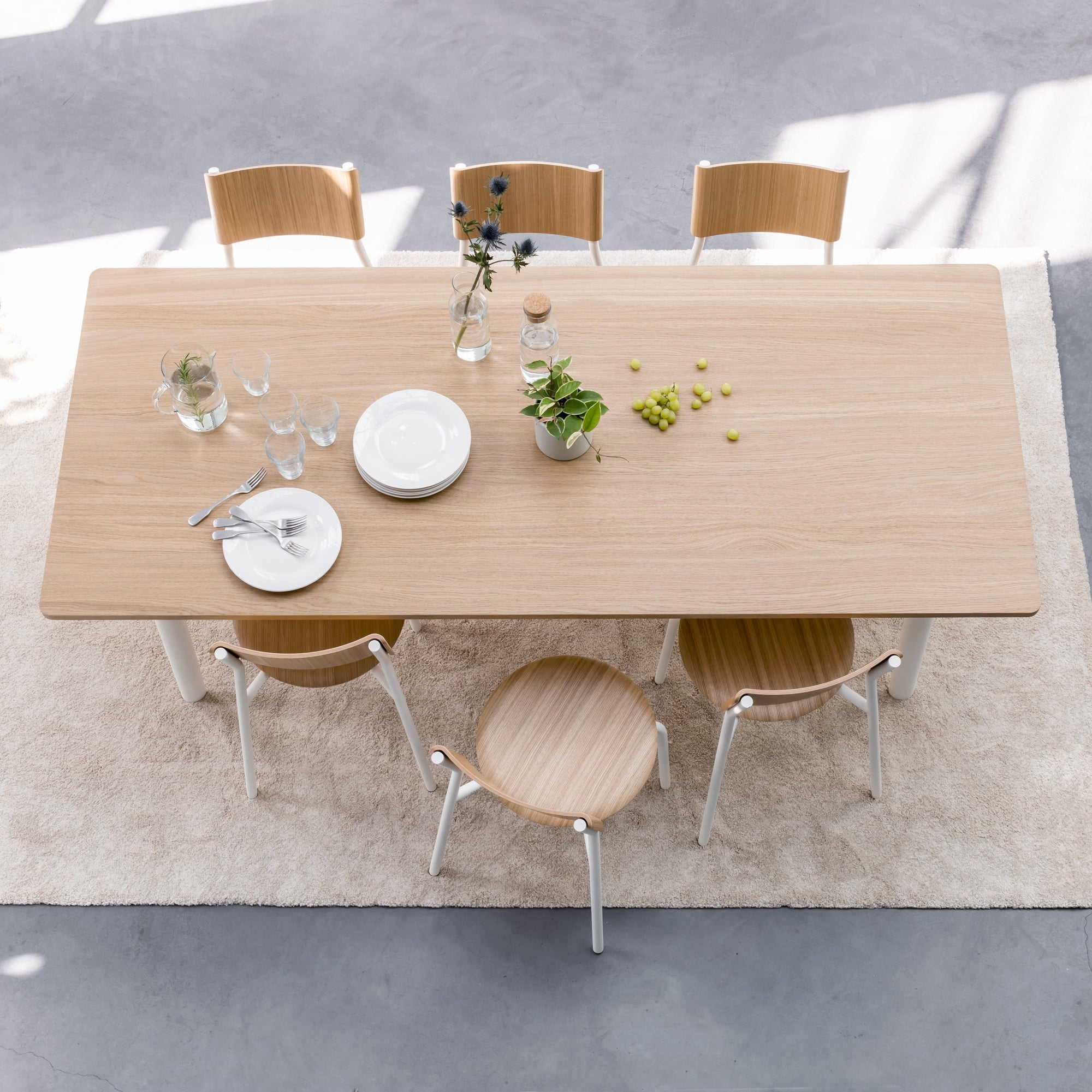 Table à manger NEW MODERN – bois éco–certifié - 190x95cm