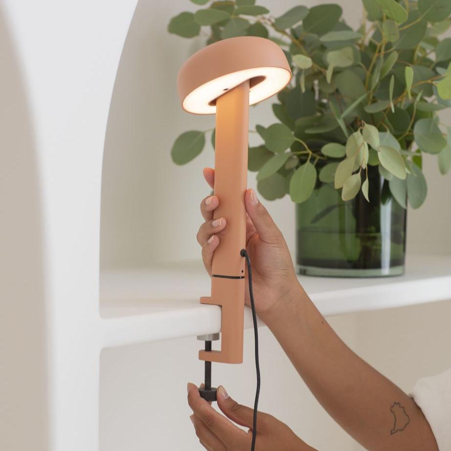 Lampe NOD à pincer - rose cendré