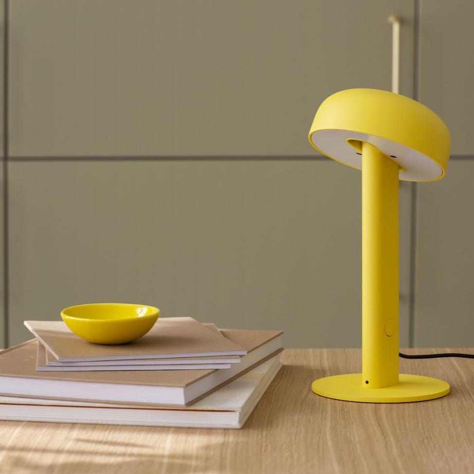 Lampe NOD à poser - jaune de Naples