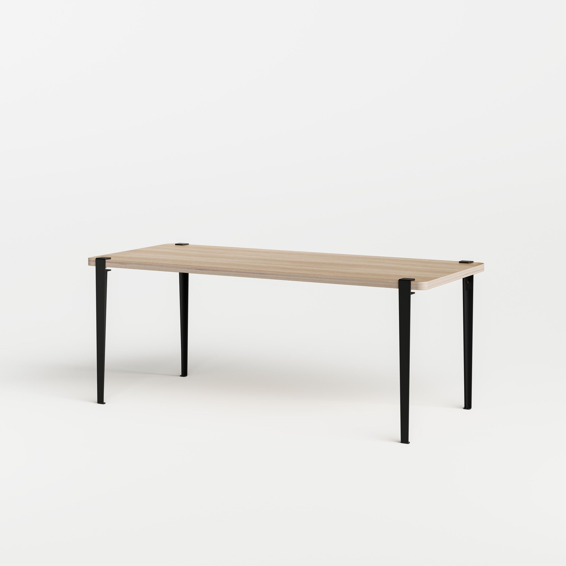 TIPTOE dining table – eco-certified wood 
