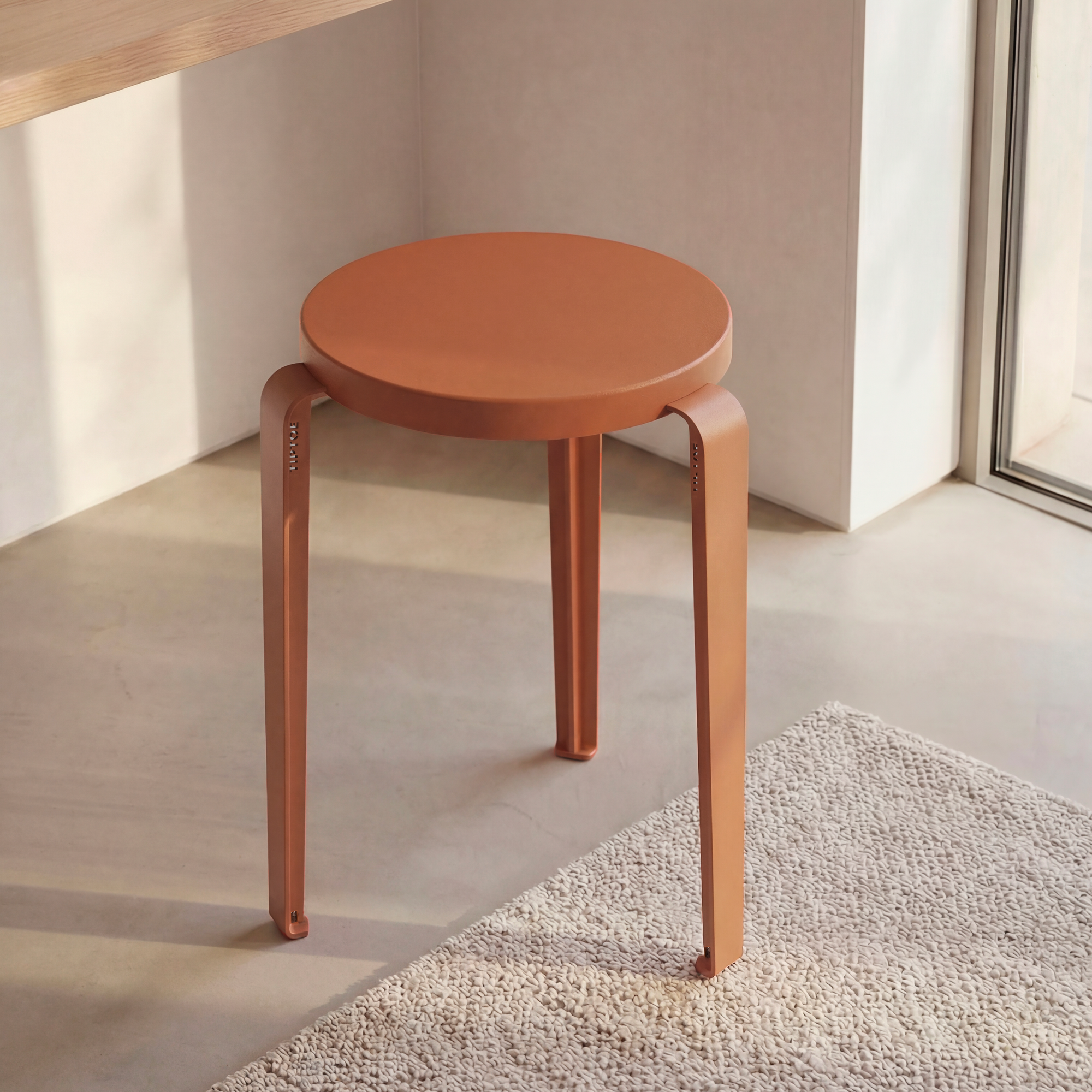 Tabouret LOU édition CHROMA- bois éco-certifié - 45cm
