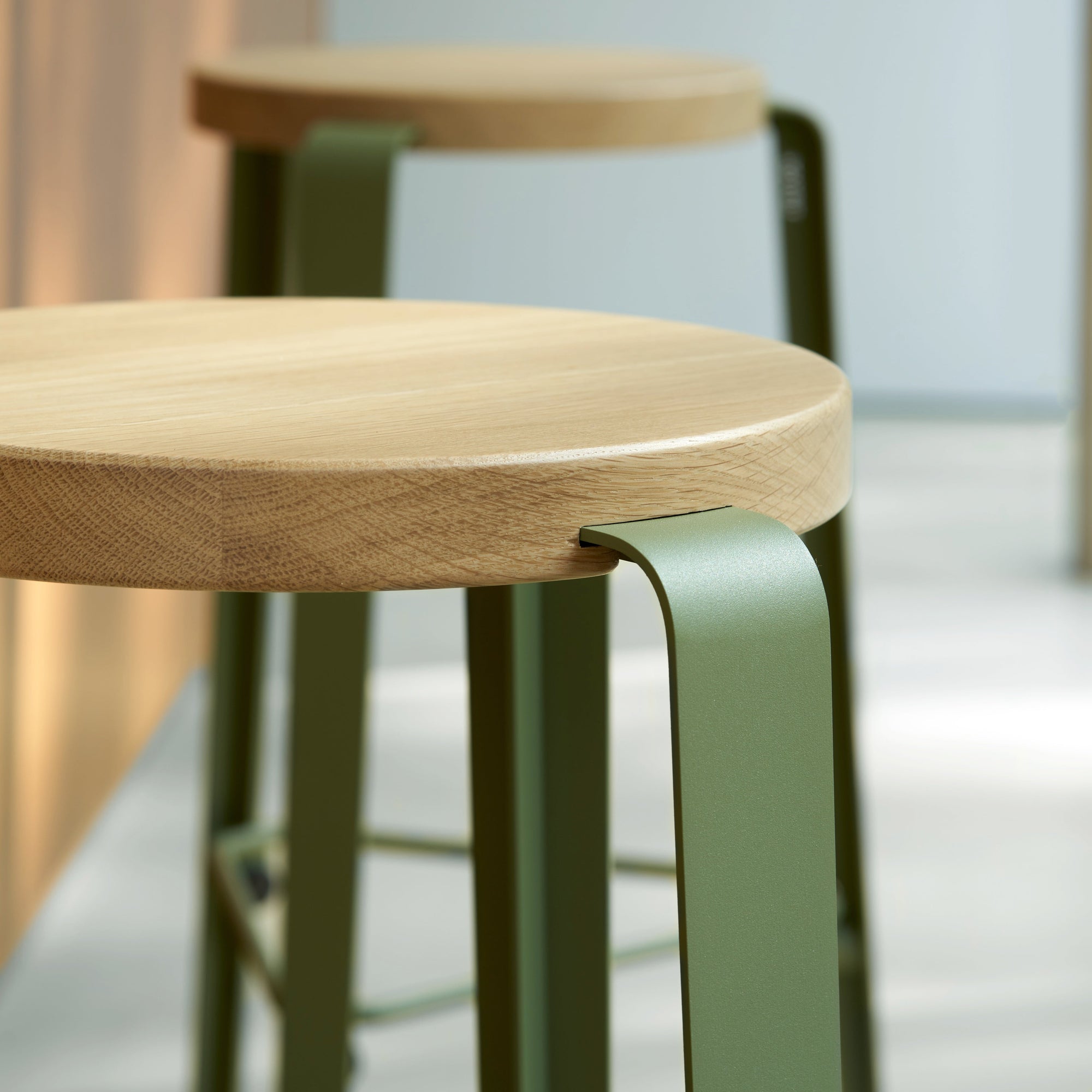 Tabouret LOU - chêne éco certifié - 45cm