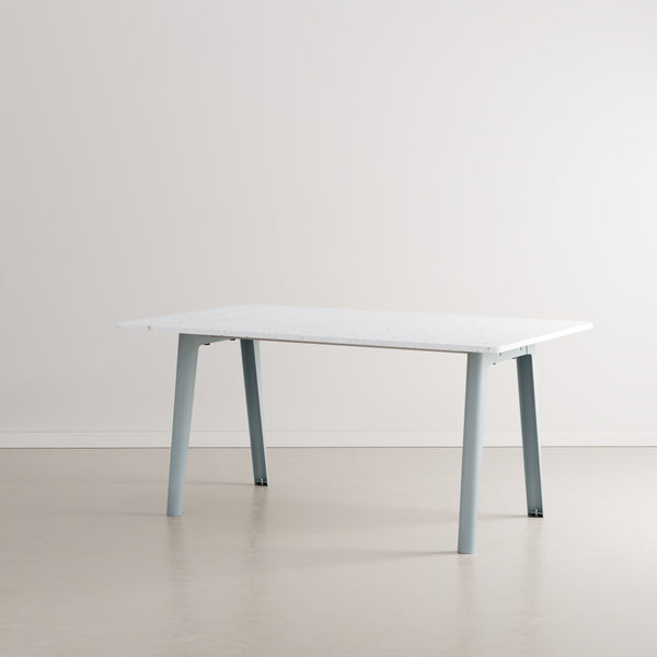NEW MODERN dining table – recycled plastic 