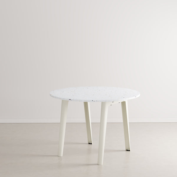 NEW MODERN round table – Venezia recycled plastic – Ø 108cm