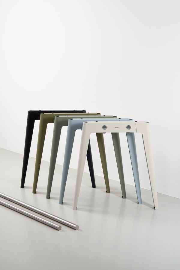 Bureau avec bloc de rangement NEW MODERN – bois éco–certifié