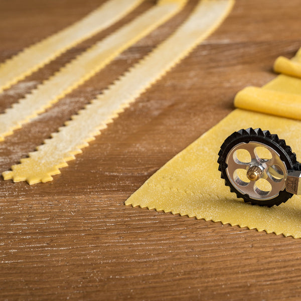 Pastawheel pasta cutter