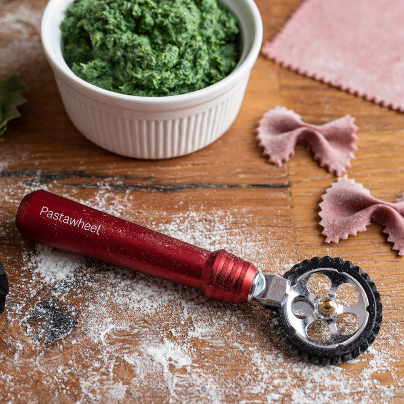 Pastawheel pasta cutter