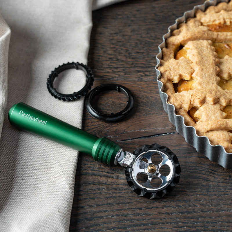Pastawheel pasta cutter